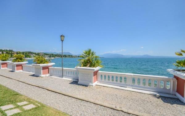 Villa Garuti Village Padenghe sul Garda Quarto foto